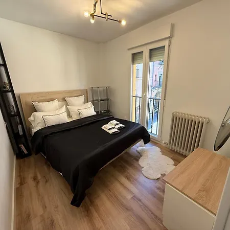Vivienda Plaza Mayor * ليون