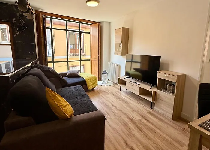 Vivienda Plaza Mayor Διαμέρισμα *